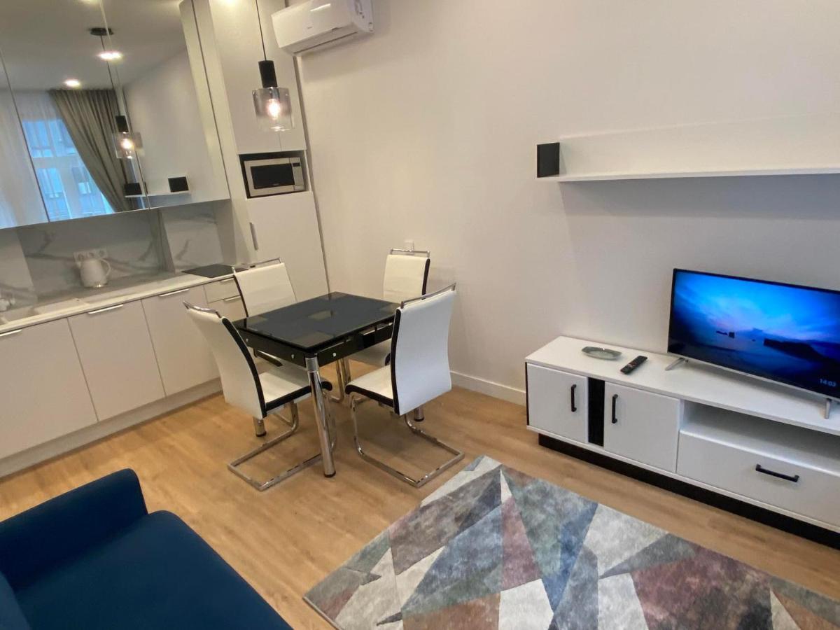קובנה Moder Chic Apartment In Center-Prime Rentals מראה חיצוני תמונה