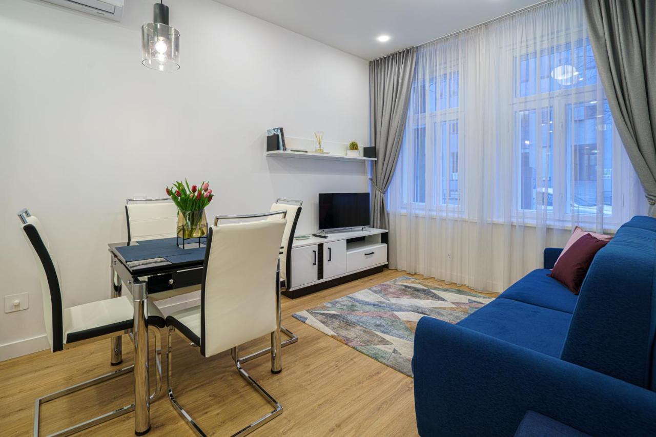 קובנה Moder Chic Apartment In Center-Prime Rentals מראה חיצוני תמונה