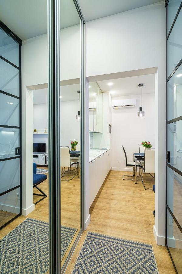 קובנה Moder Chic Apartment In Center-Prime Rentals מראה חיצוני תמונה